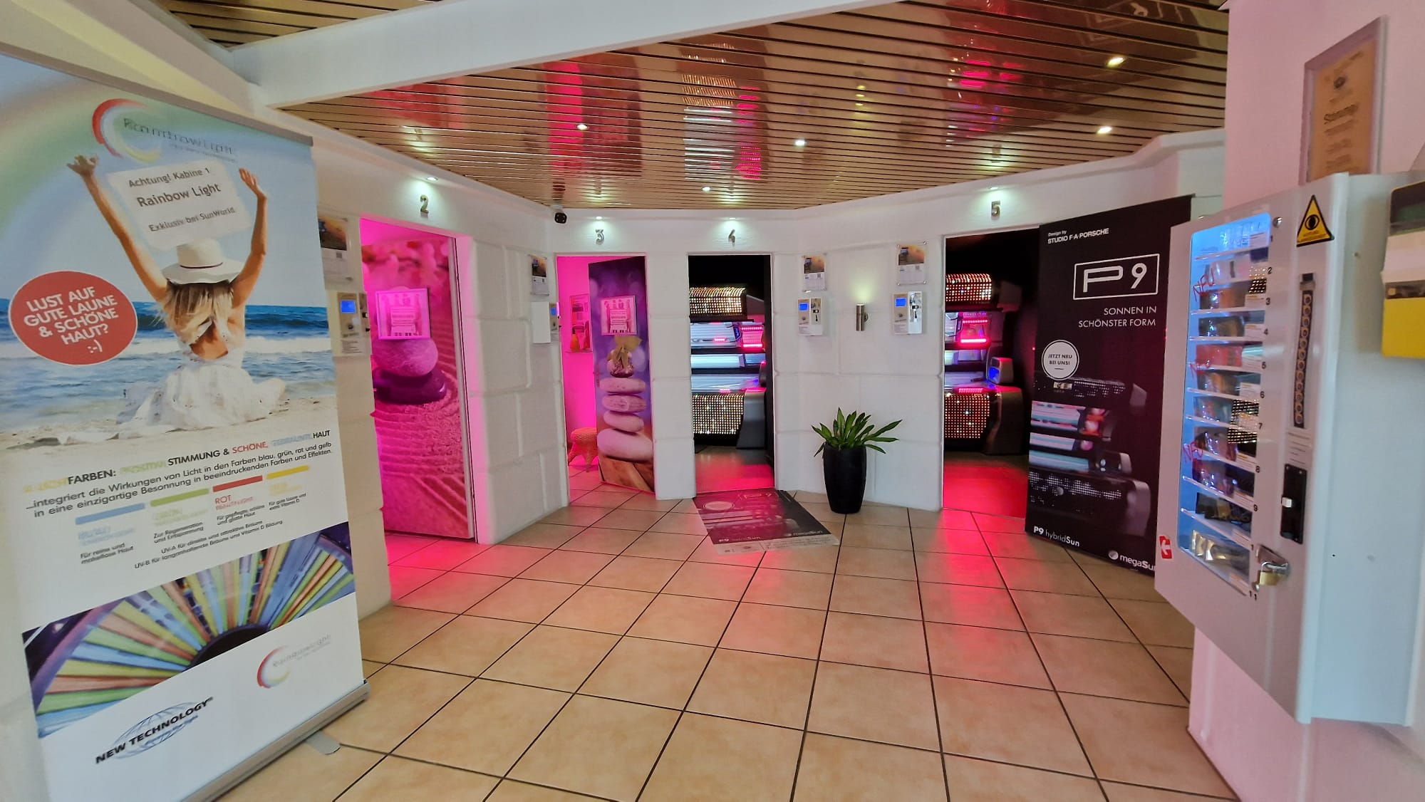 Solarium St.Gallen Zentrum - SunWorld Sonnenstudio business image in St. Gallen, ZH